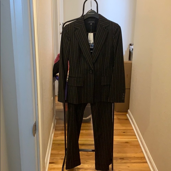 Banana Republic Suit - Picture 1 of 4
